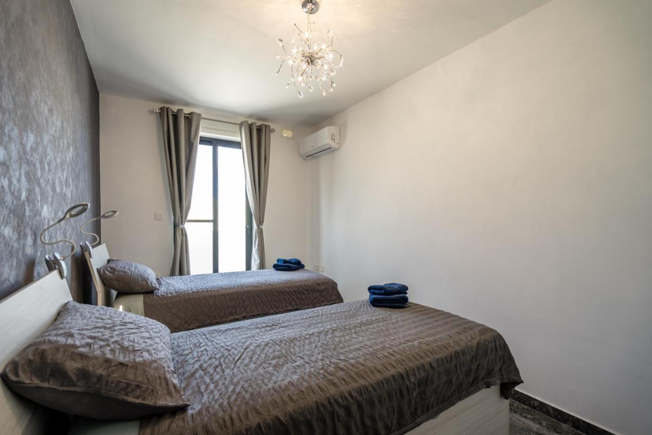 Tulip Court Penthouse Brand New-2 Min From The Sea-central Bugibba St. Paul's Bay