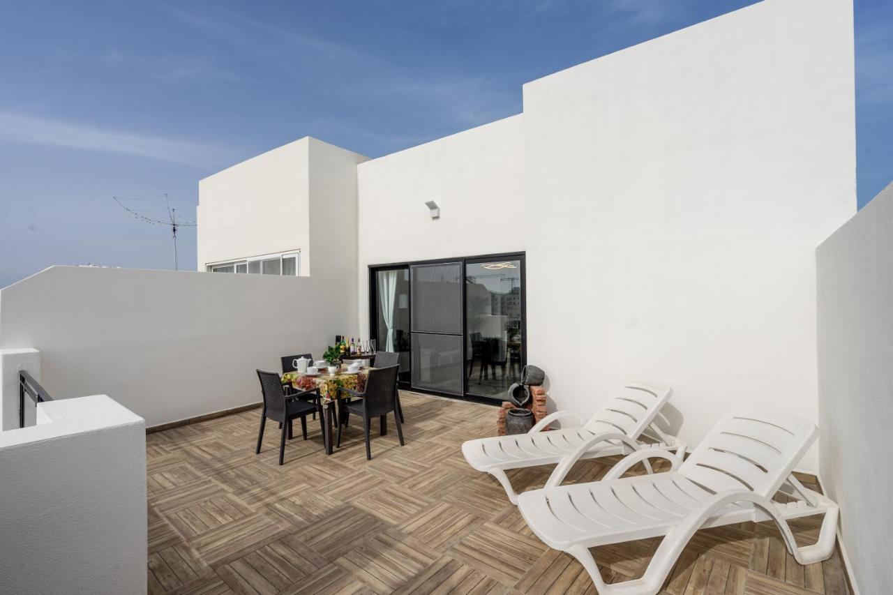 Tulip Court Penthouse Brand New-2 Min From The Sea-central Bugibba * St. Paul's Bay